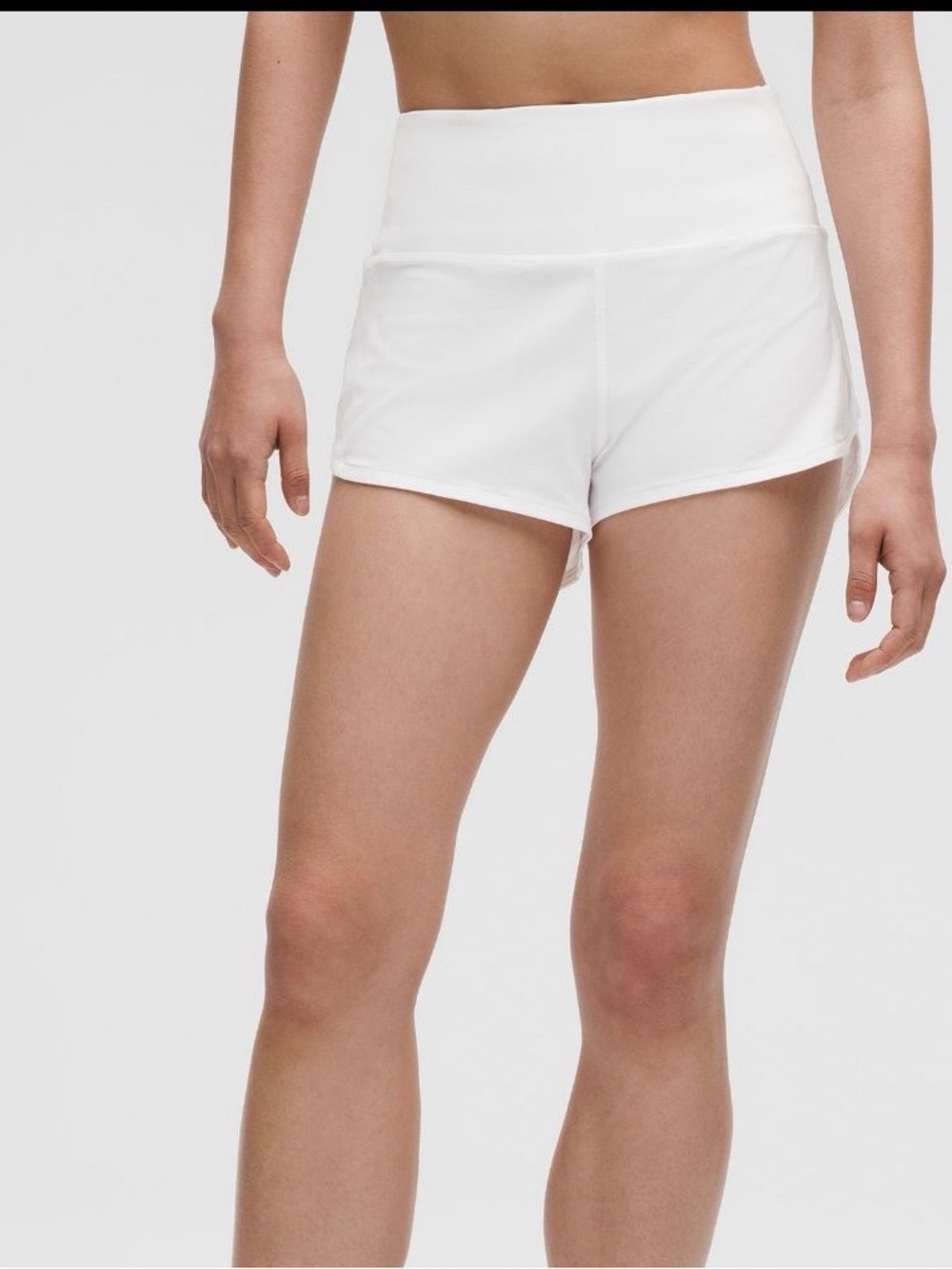 3-3 NWT Size 8 Lululemon Speed Up High-Rise Lined Short 2.5”wht